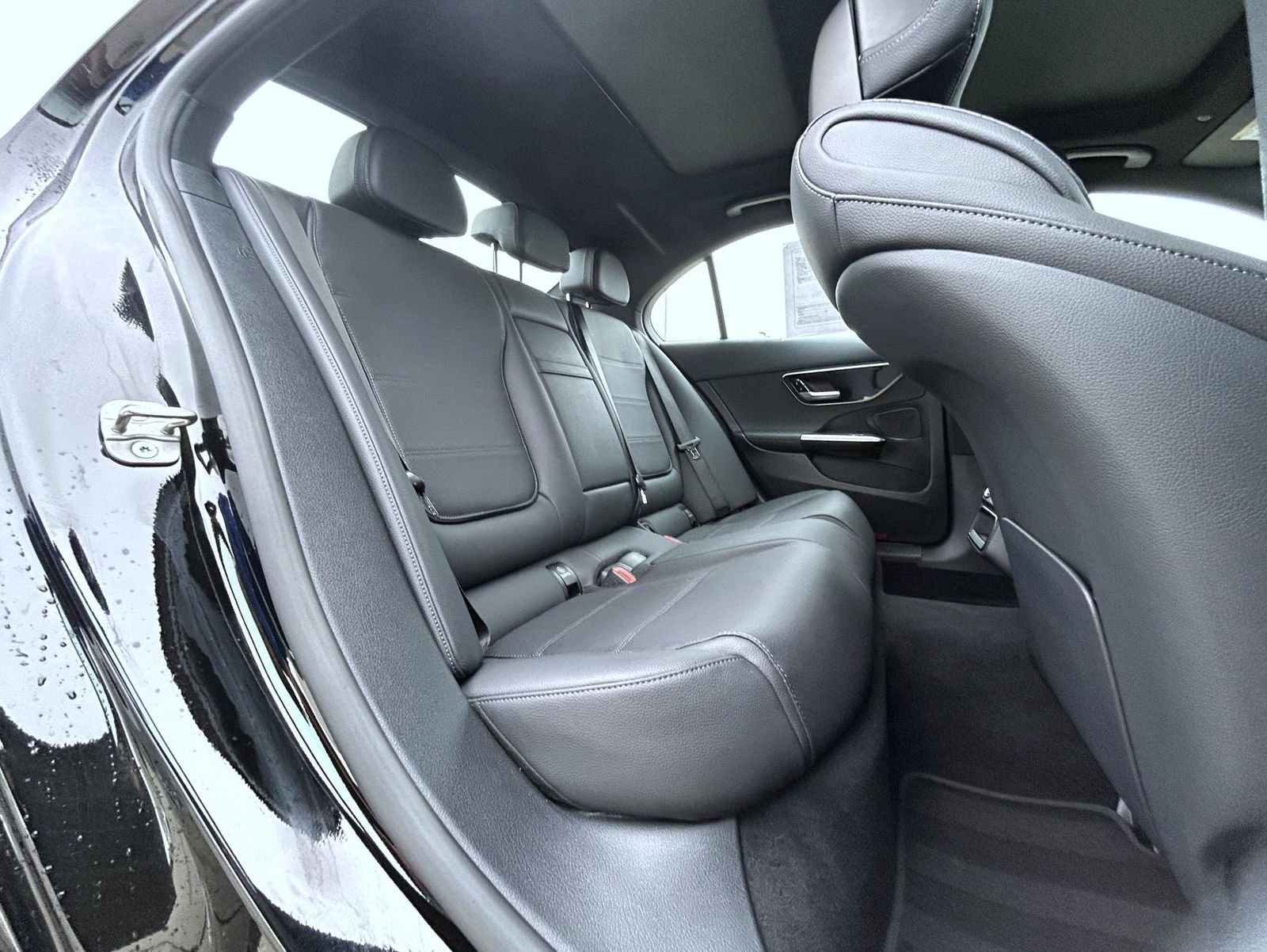 2024 Mercedes-Benz C-Class Sedan C 300 - Photo 18