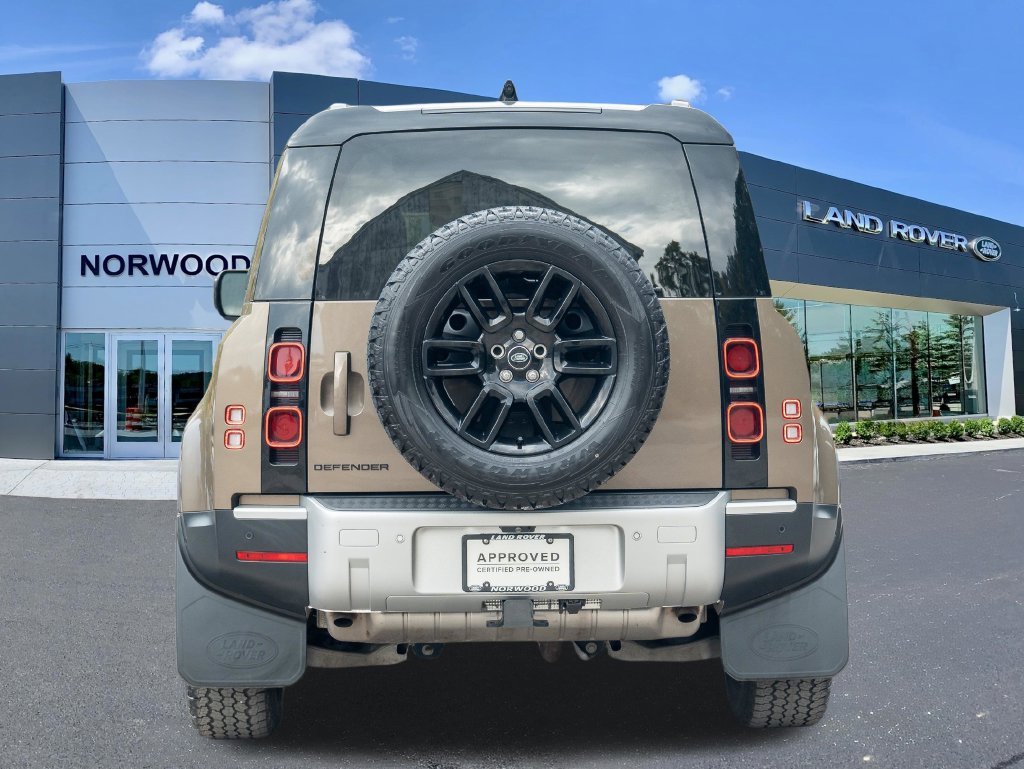 Used 2024 Beige Land Rover S image 5
