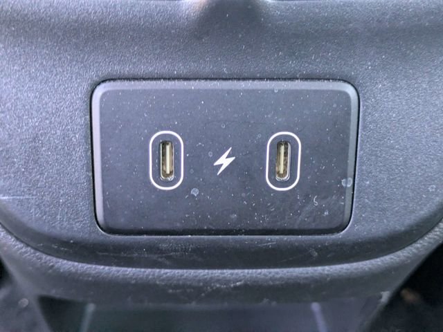 Used 2023 Black Hyundai SE image 14