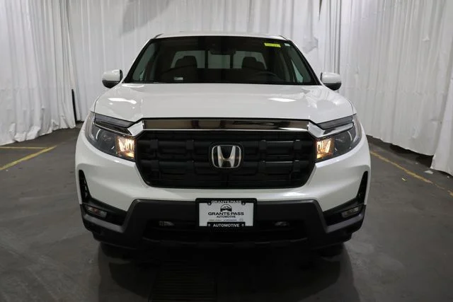 New 2026 Platinum White Pearl Honda RTL image 9