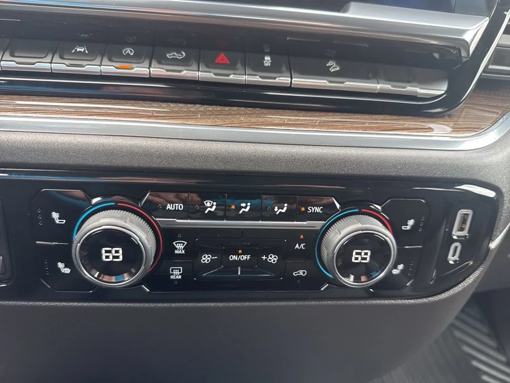 Used 2023 Glacier Blue Metallic Chevrolet LT image 35