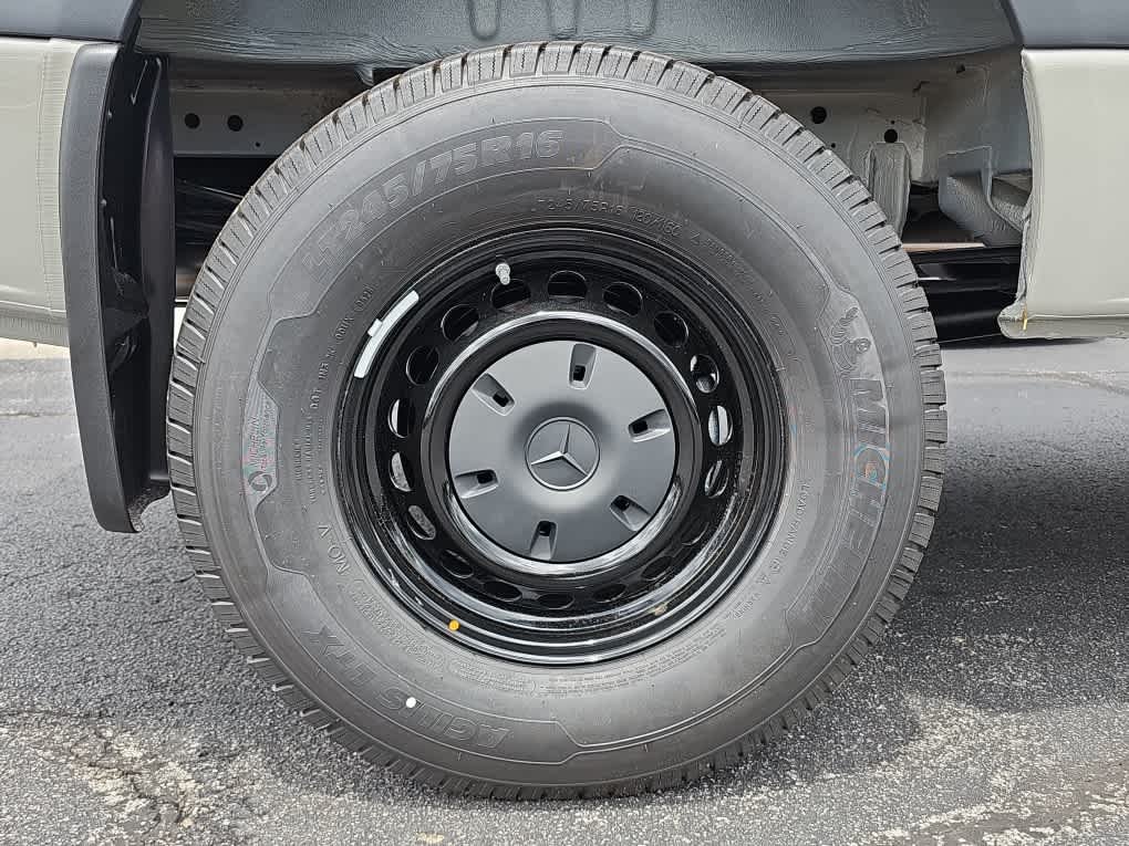 New 2026 Stone Gray Mercedes-Benz  image 6