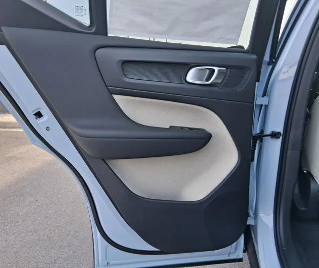 New 2026 Cloud Blue Volvo Plus image 15