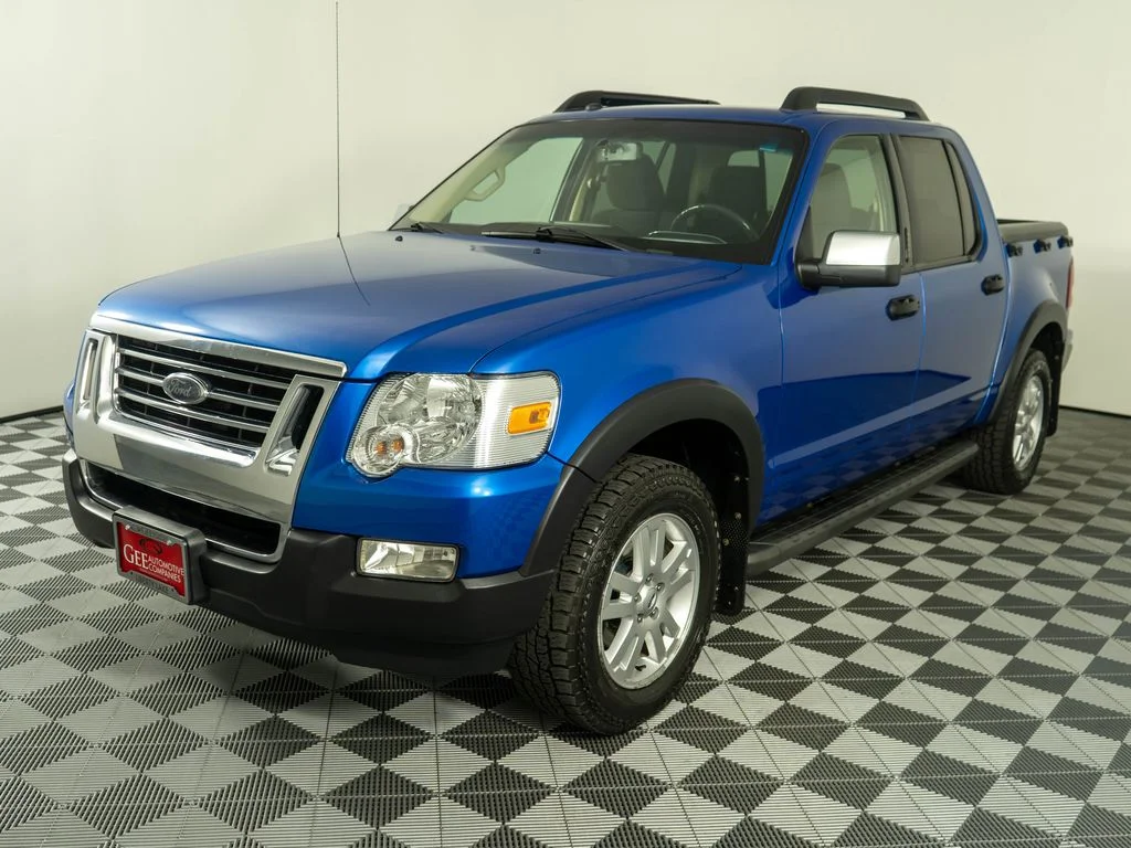 Used 2010 Blue Ford XLT image 3