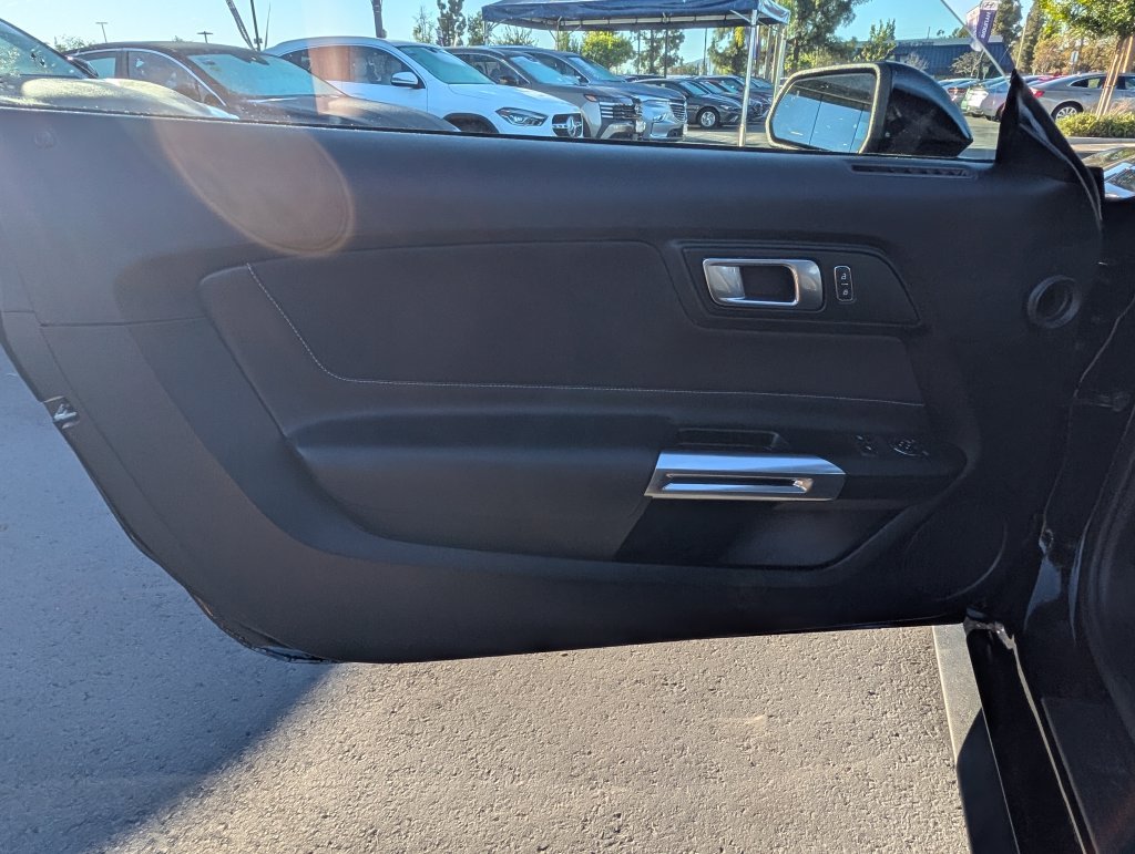 2021 Ford Mustang GT - Photo 13