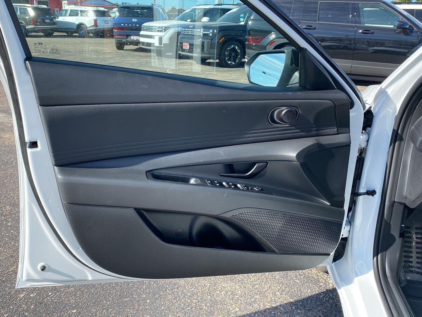 New 2026 Serenity White Hyundai SEL Sport Plus image 13