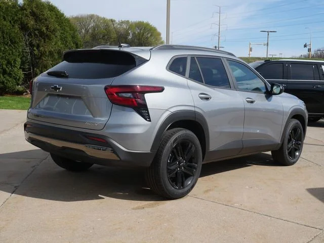 2026 Chevrolet Trax Activ - Photo 7