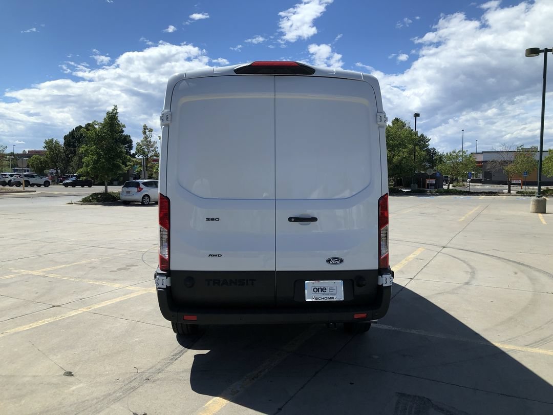 New 2027 Oxford White Ford  image 7