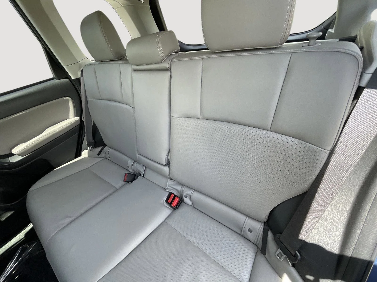 Used 2014 Marine Blue Pearl Subaru 2.5i Limited image 19