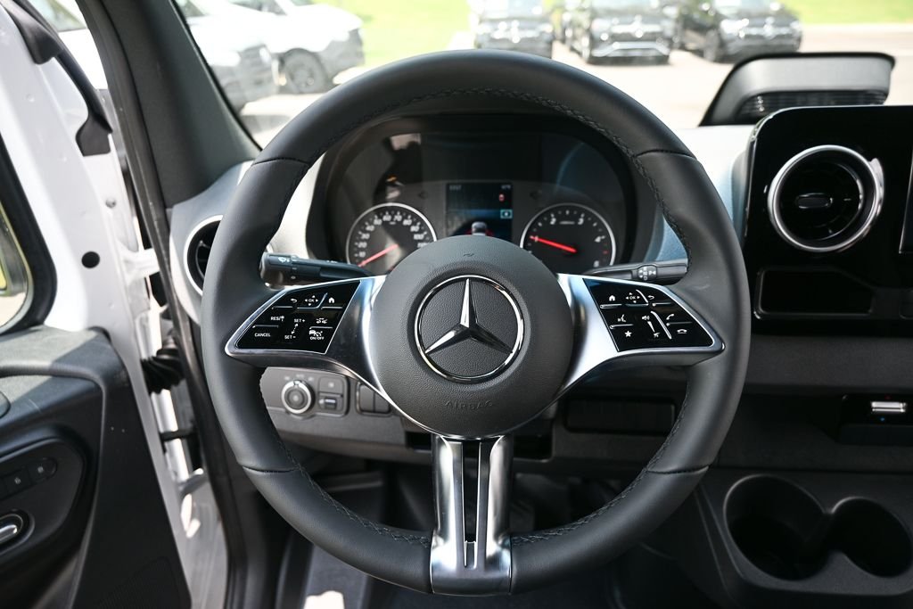 New 2026 Arctic White Mercedes-Benz Cargo 170 WB image 2