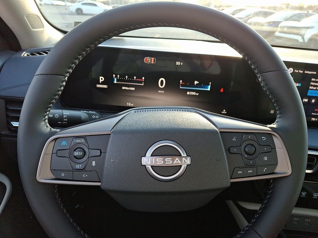 New 2026 White Nissan SL image 15