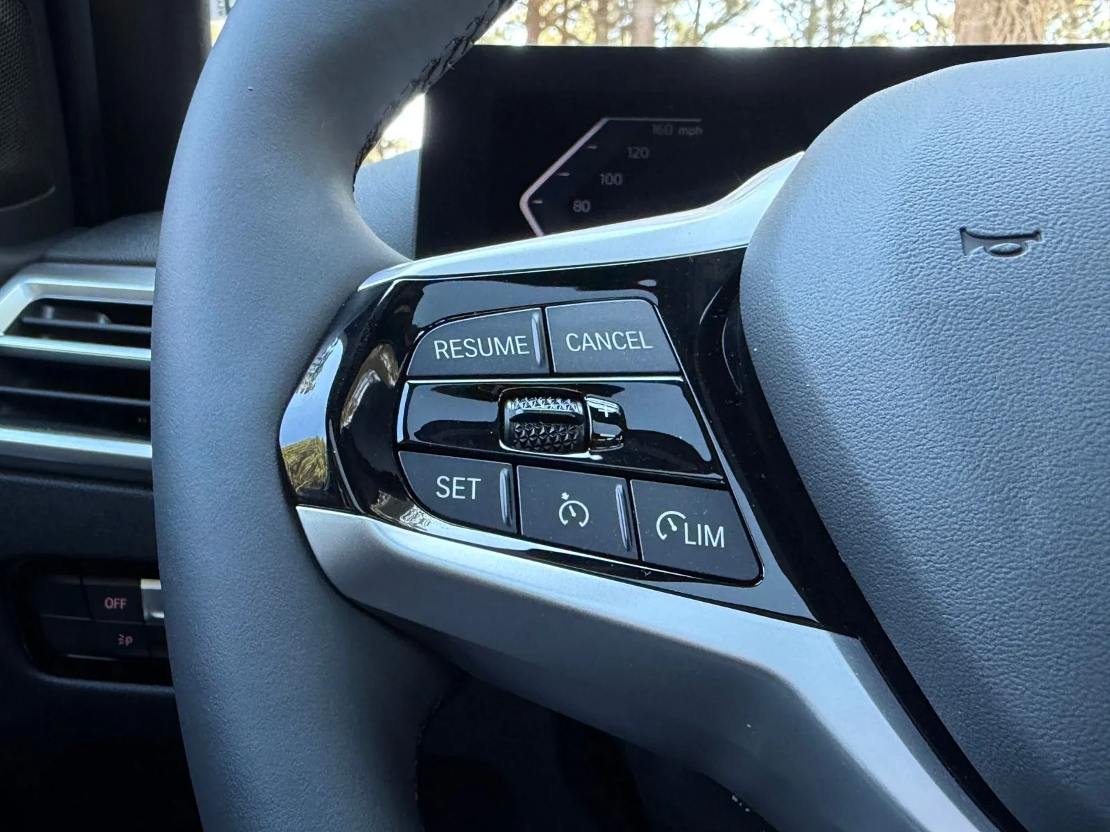 2026 BMW 3 Series 330i - Photo 25