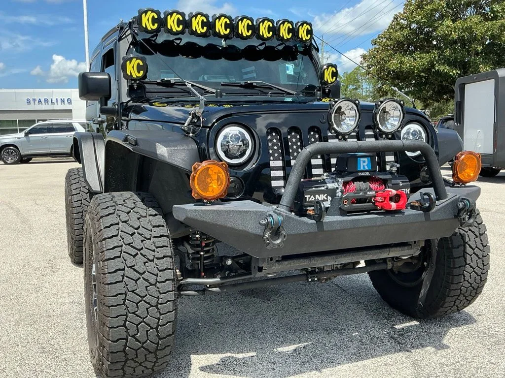Used 2017 Black Jeep Sport image 20