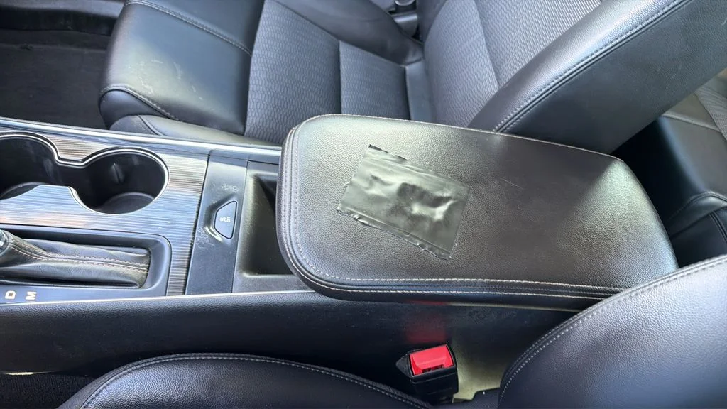 Used 2017 White Chevrolet LT image 27