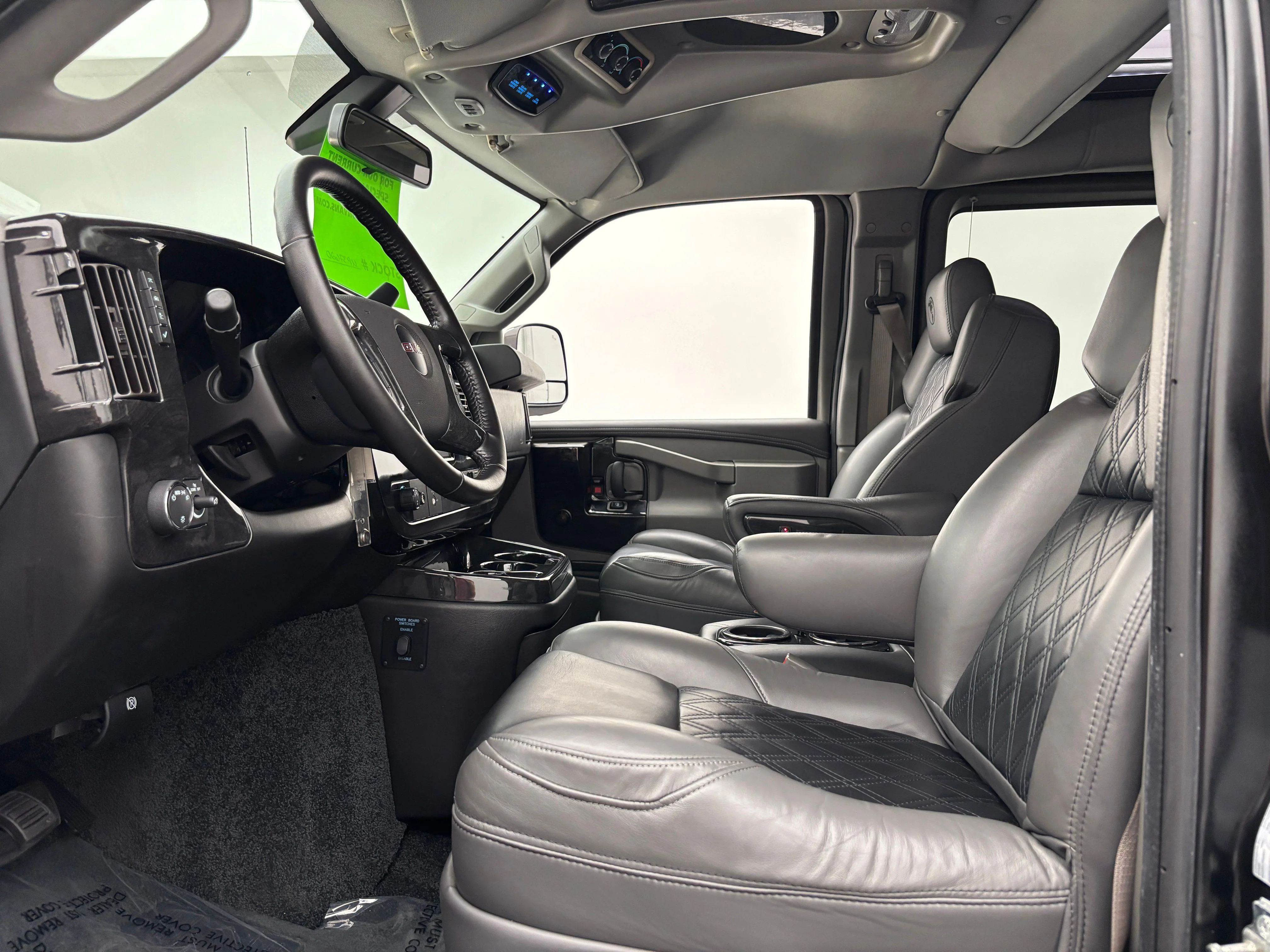Used 2020 Onyx Black GMC Explorer Limited SE image 19