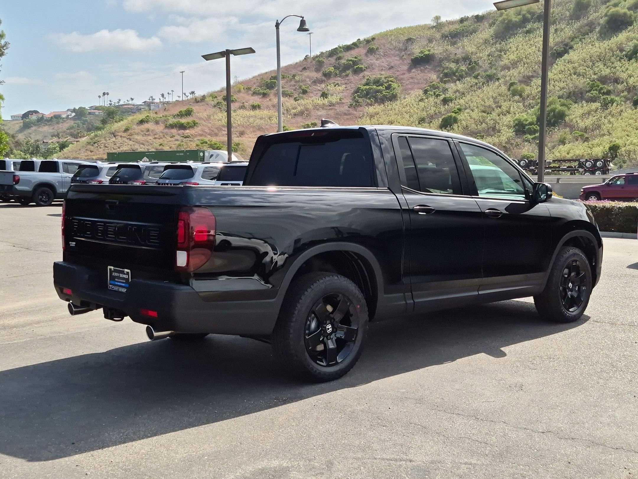 2026 Honda Ridgeline Black Edition - Photo 9