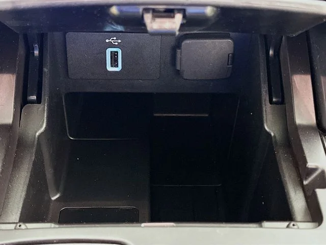 Certified Used 2019 Red Ford Platinum image 21