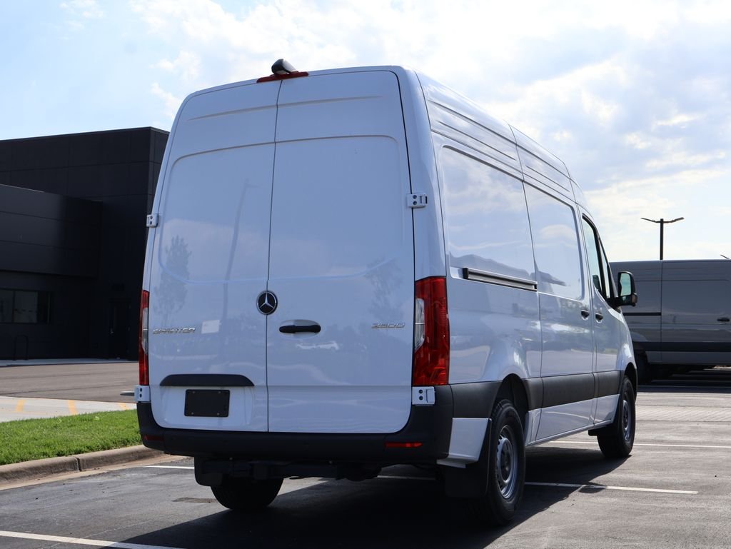 New 2026 Arctic White Mercedes-Benz Cargo 144 WB image 7