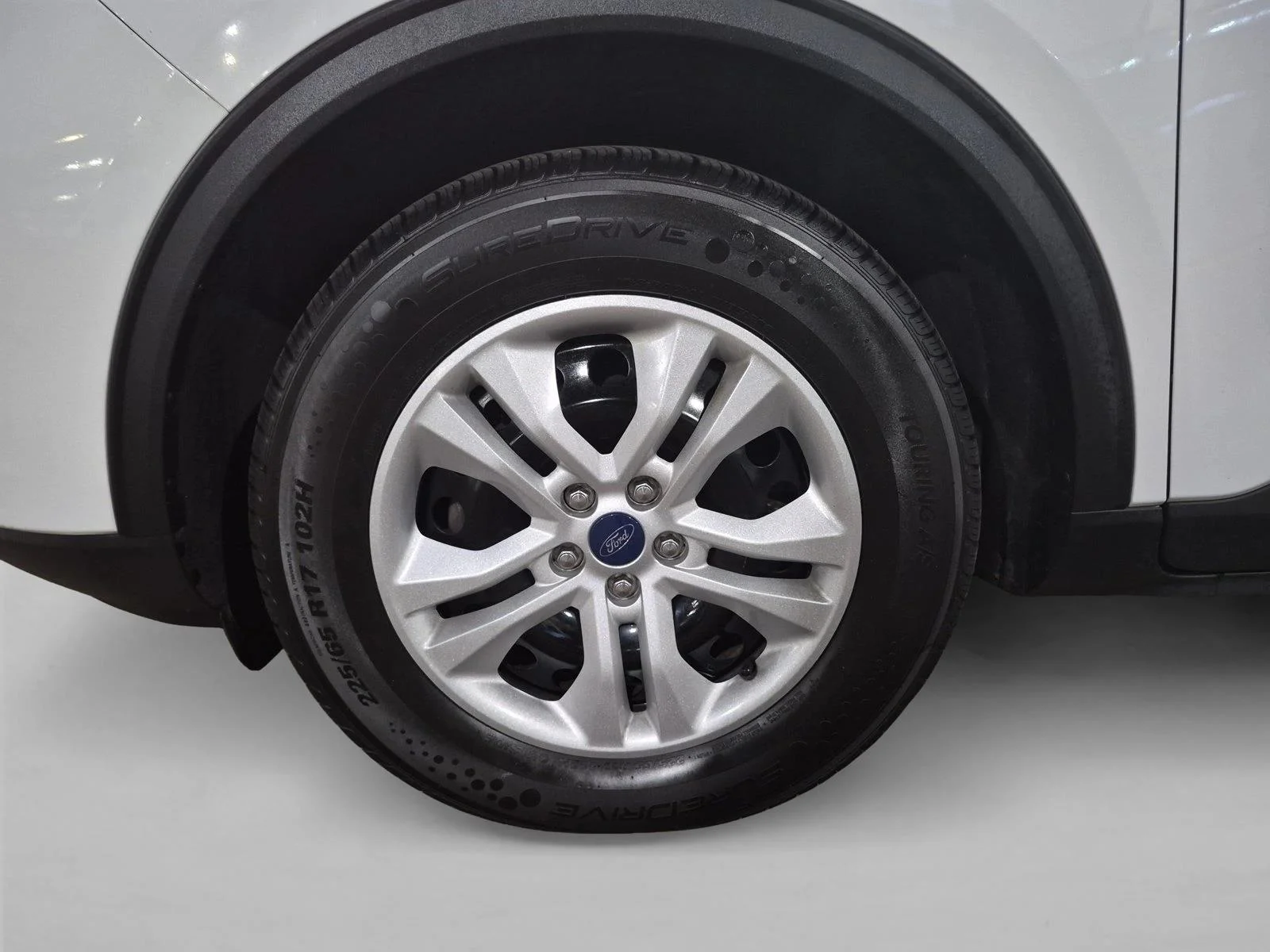 Certified Used 2022 Oxford White Ford S image 23