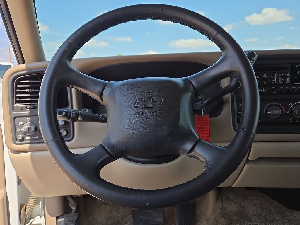 Used 2002 White Chevrolet LS image 21