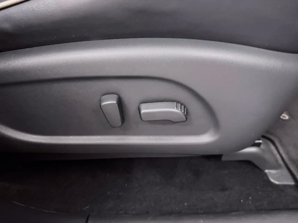 Used 2017 Majestic INFINITI Base image 44
