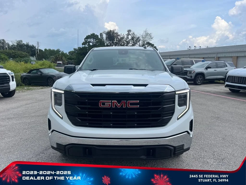 Used 2024 Summit White GMC Pro image 2