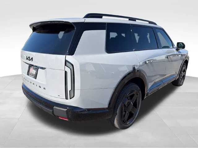 New 2027 Wolf Gray Kia X-Line EX image 7
