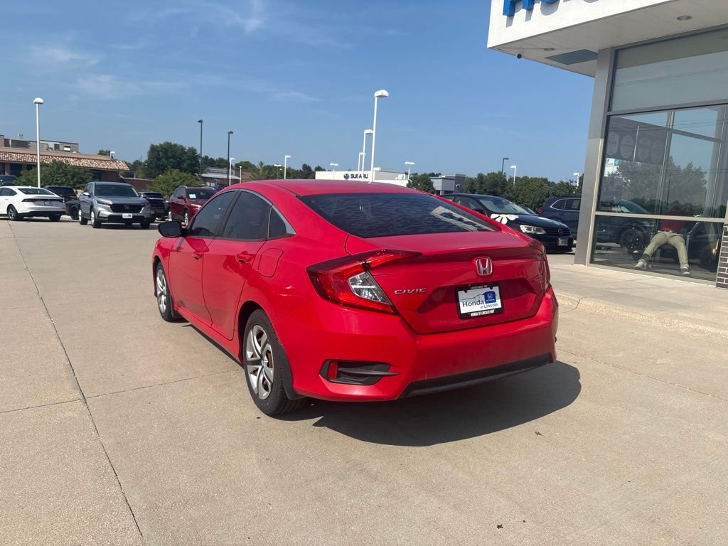 Used 2016 Red Honda LX image 7