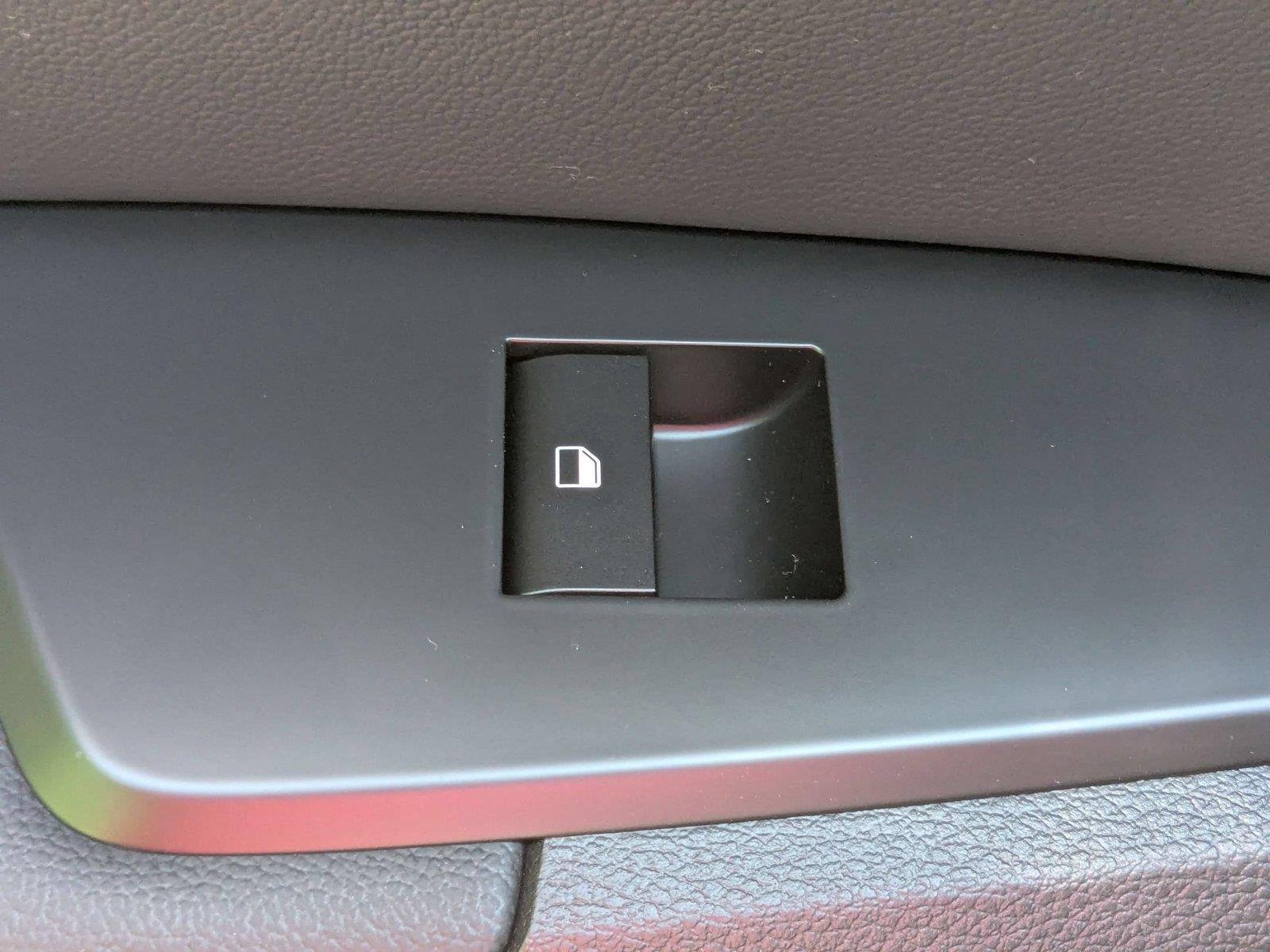 Used 2026 Fusion Black Kia EX image 27
