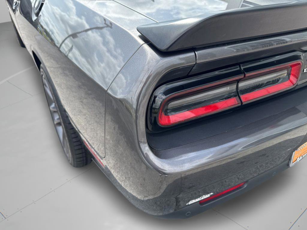 Used 2023 Granite Pearlcoat Dodge R/T Scat Pack image 40