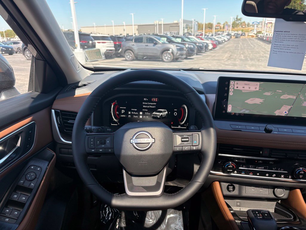 New 2026 Gun Metallic Nissan Platinum image 21