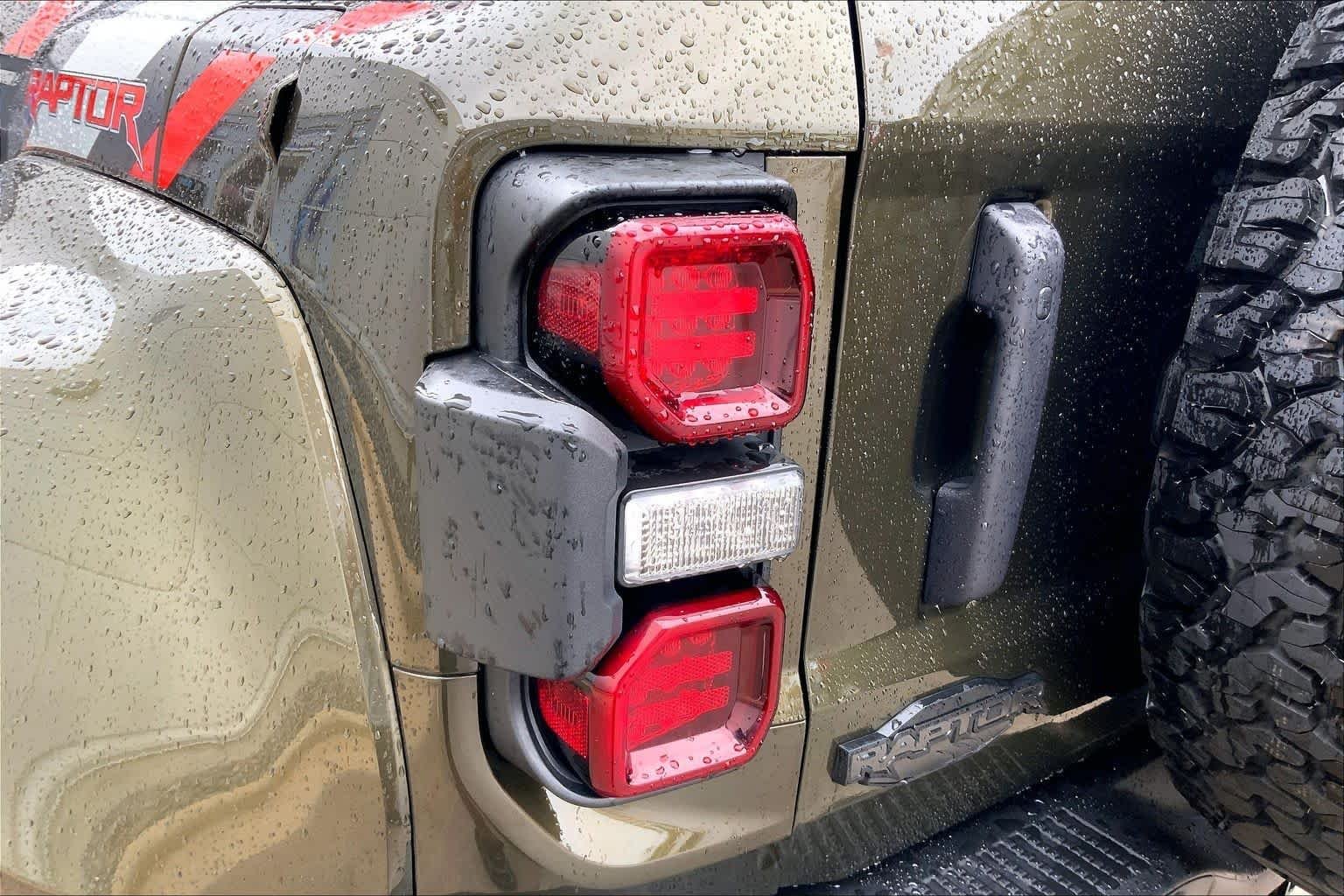 Used 2025 Shelter Green Metallic Ford Raptor image 58