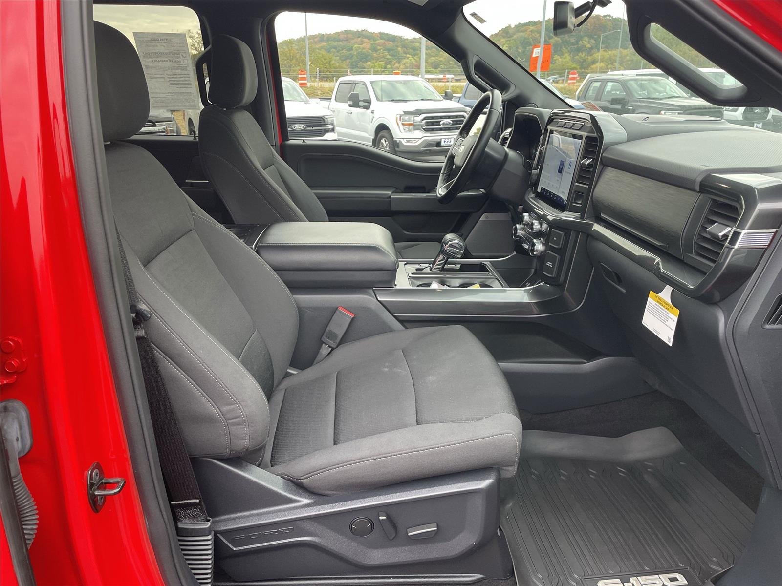 Used 2022 Race Red Ford XLT image 35