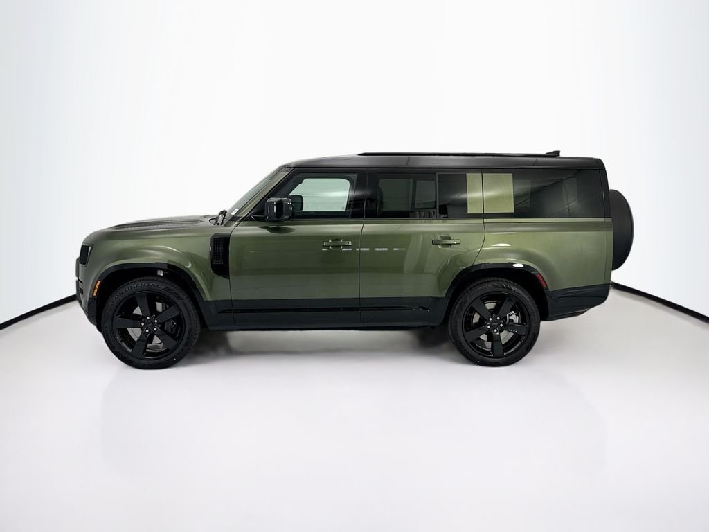 New 2026 Woolstone Green LAND ROVER X-Dynamic SE image 8