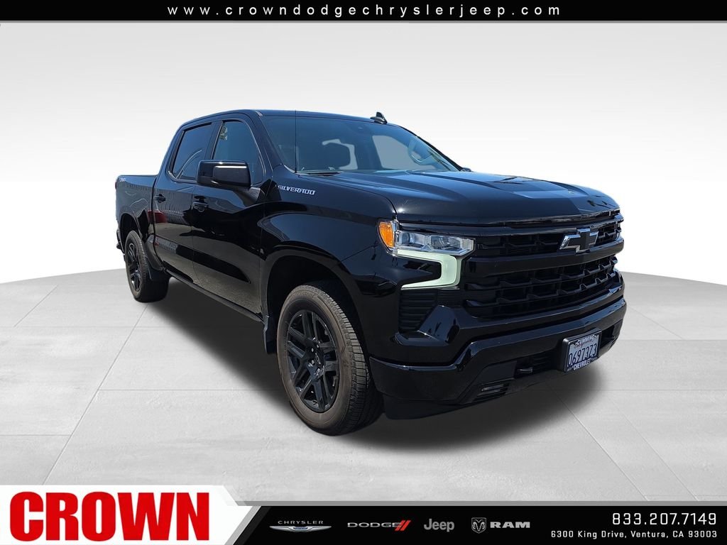 2024 Chevrolet Silverado 1500 RST 4X4 Crew Cab Short Box's photo