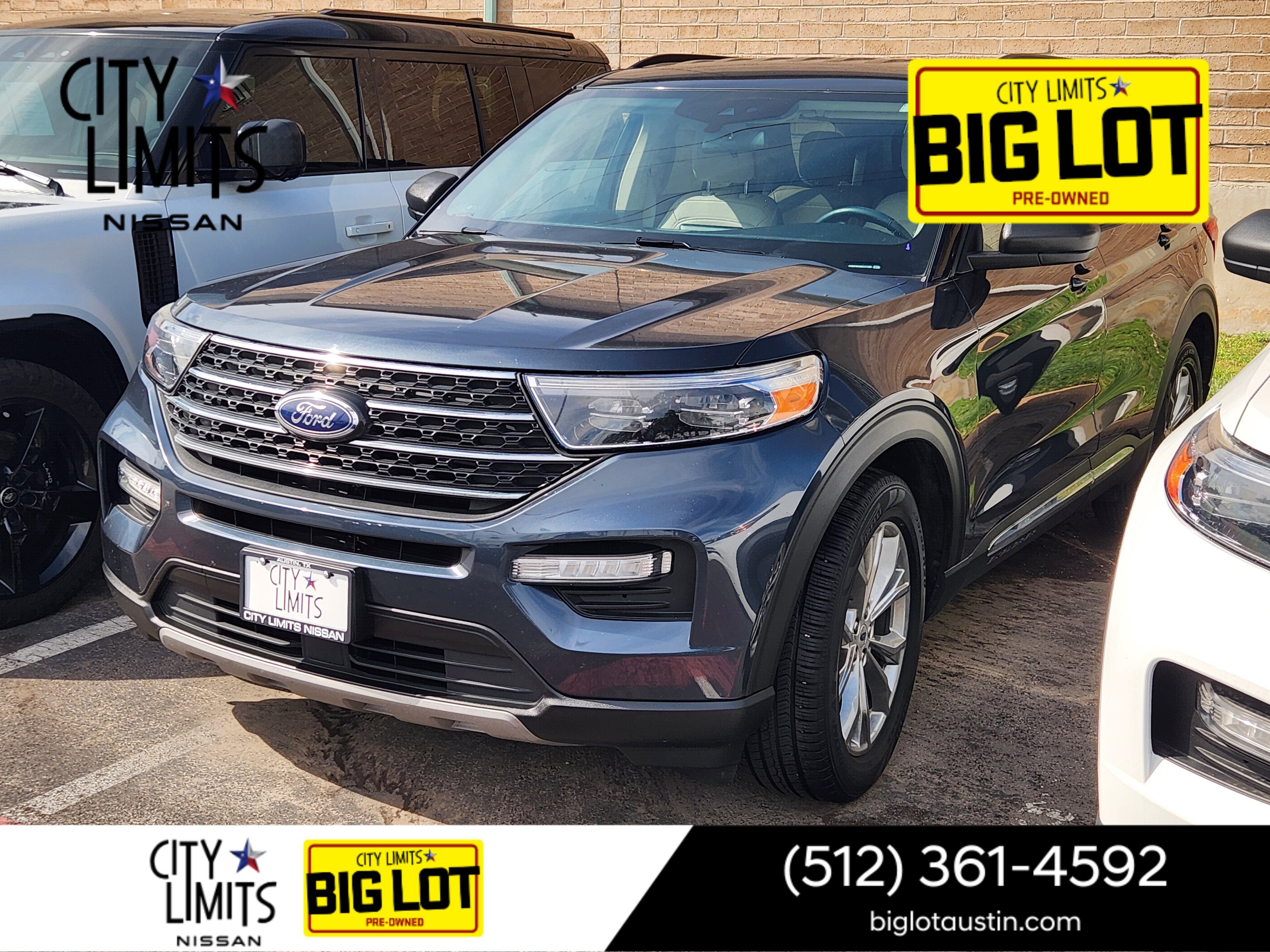2022 Ford Explorer XLT RWD's photo