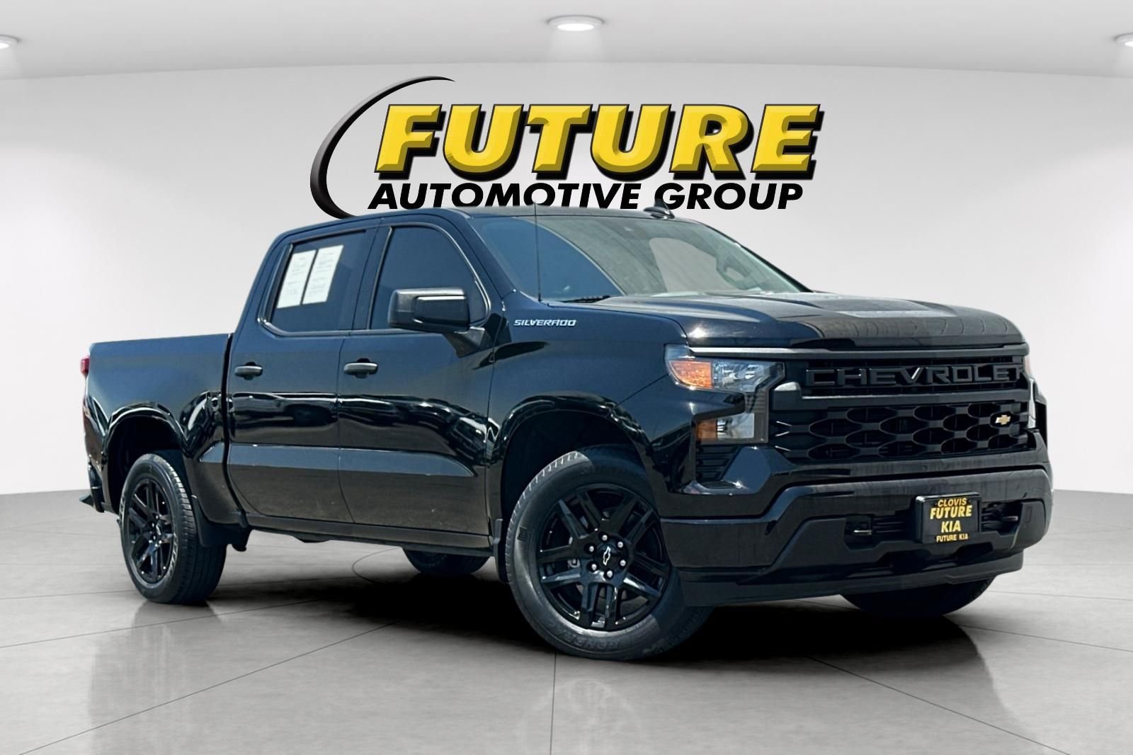 Used 2022 Black Chevrolet Custom image 1