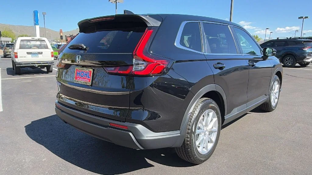 New 2026 Crystal Black Pearl Honda EX image 3