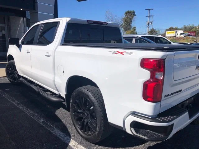 Certified Used 2025 White Chevrolet RST image 4