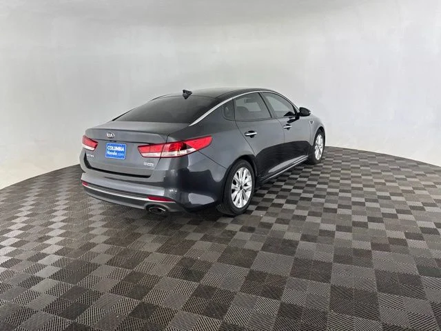 Used 2017 Gray Kia LX image 7