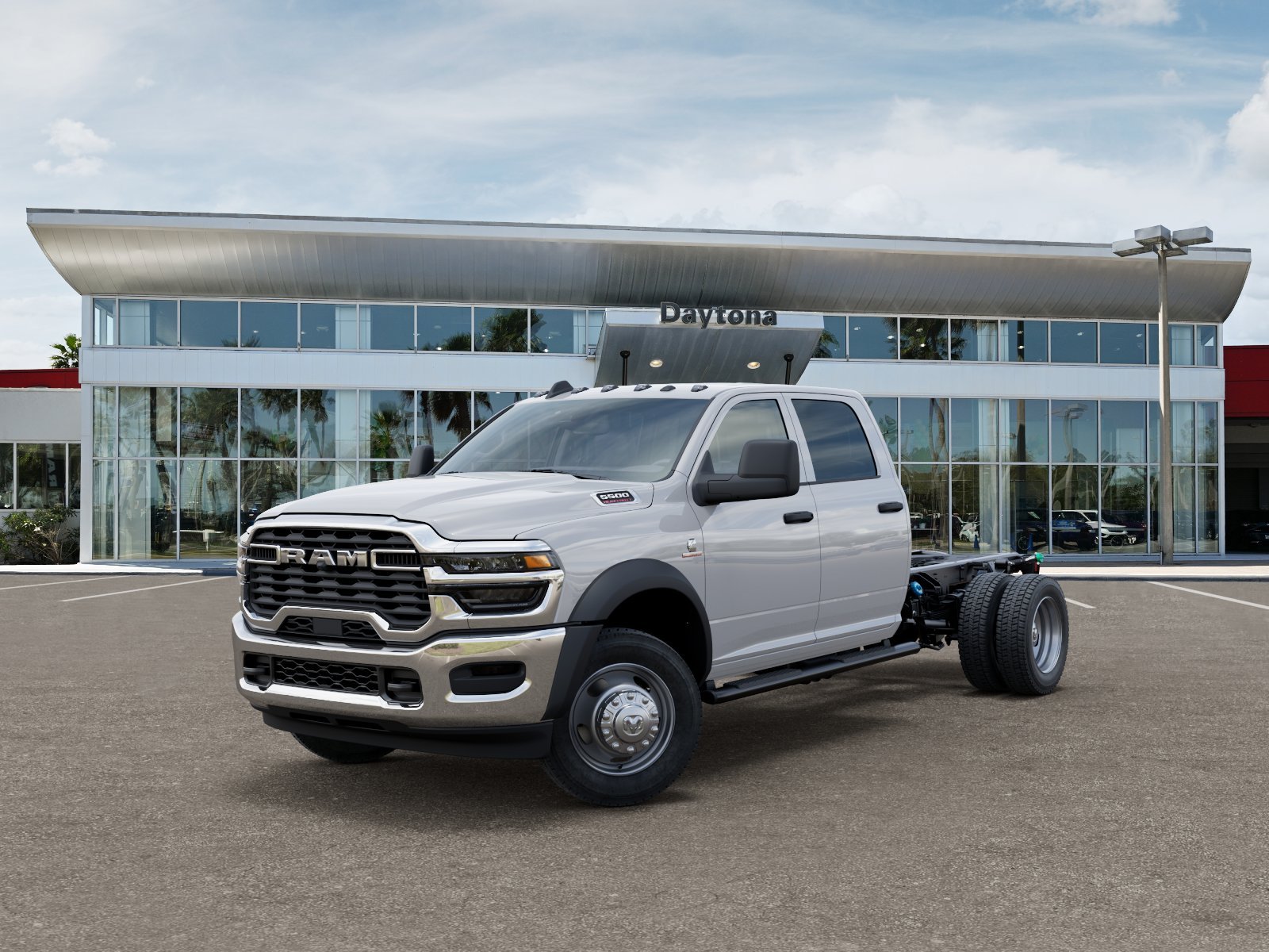 New 2026 Bright White Clearcoat RAM Tradesman image 25