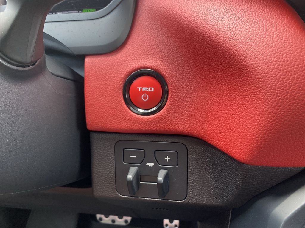 2025 Toyota Sequoia TRD Pro - Photo 21