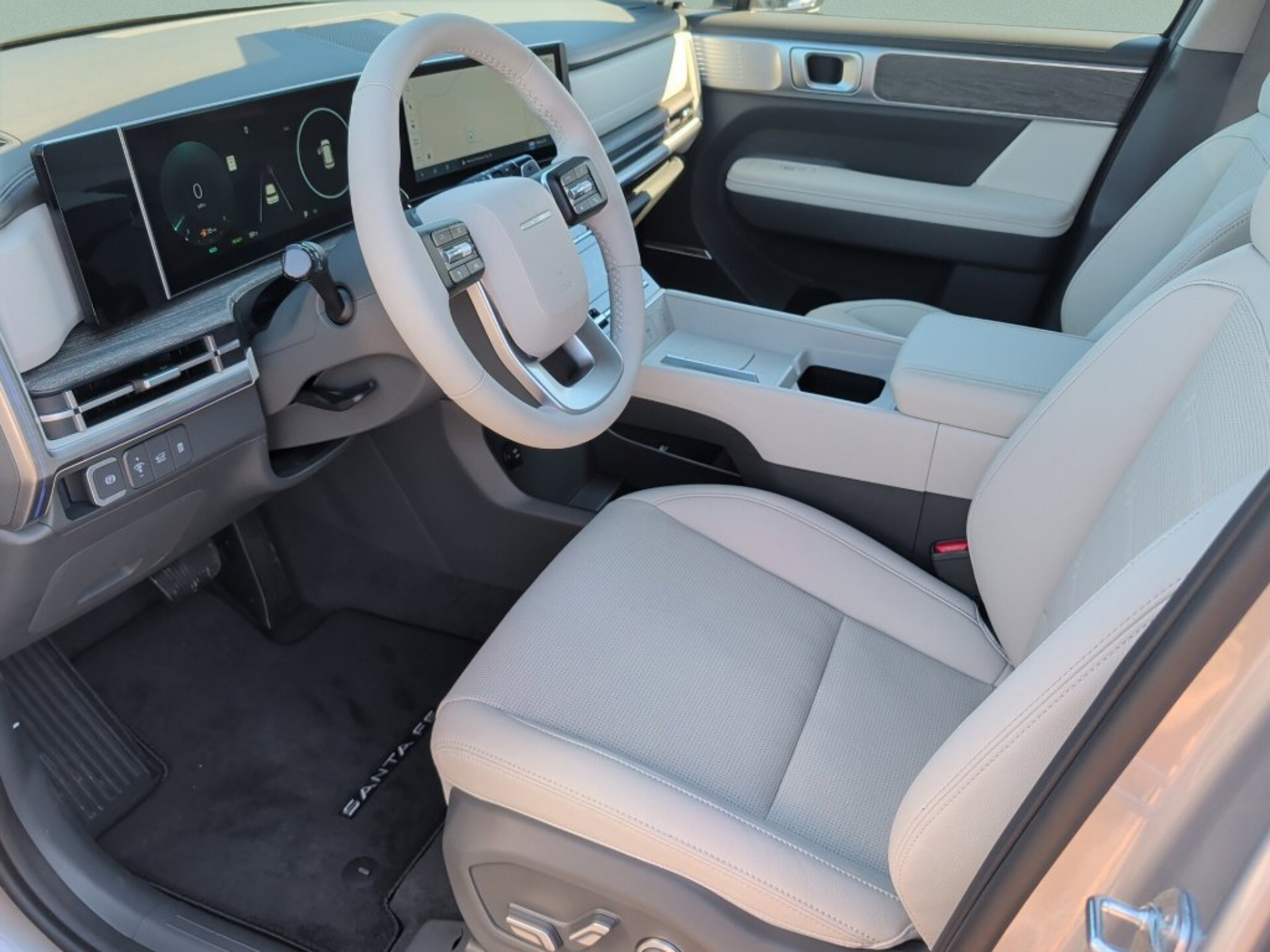 New 2027 Shimmering Silver Hyundai Limited 6P image 30