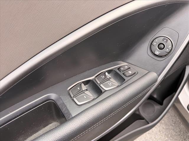 Used 2018 Mineral Gray Hyundai 2.4L image 15