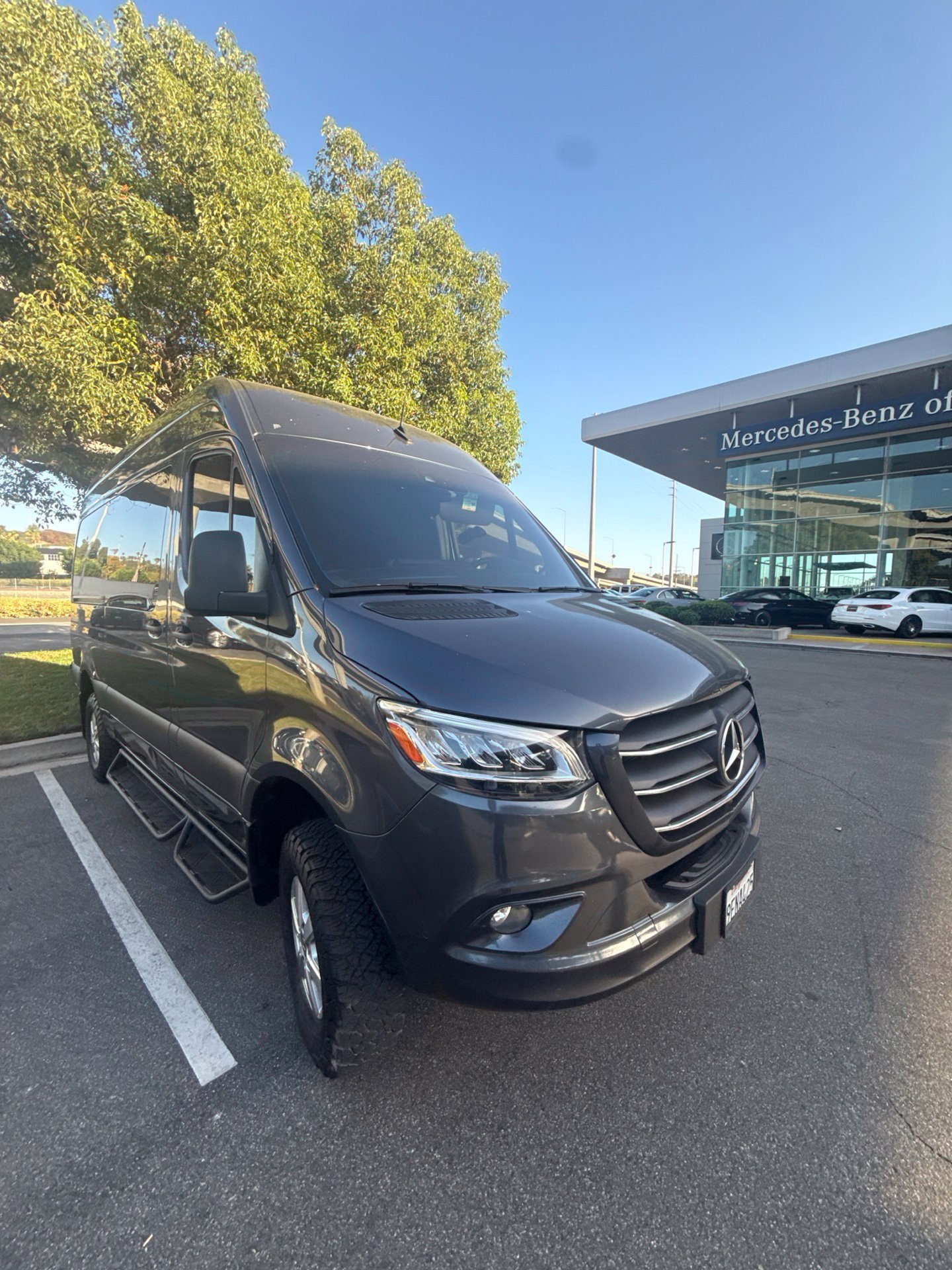 Used 2022  Mercedes-Benz Passenger 144 WB image 3