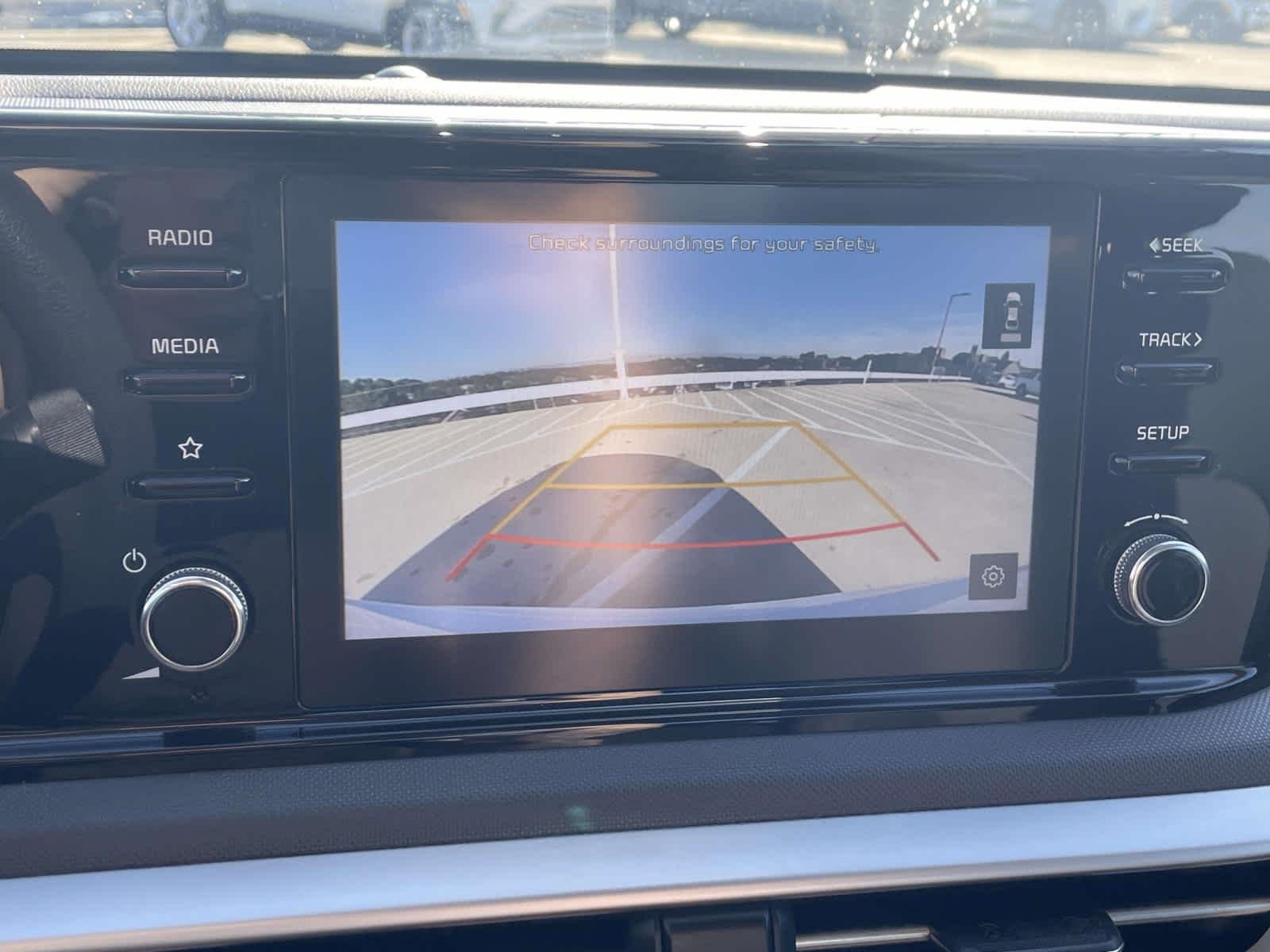 Used 2021 Glacial White Pearl Kia LXS image 27