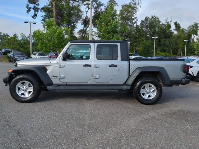Used 2020 Silver Jeep Sport image 8
