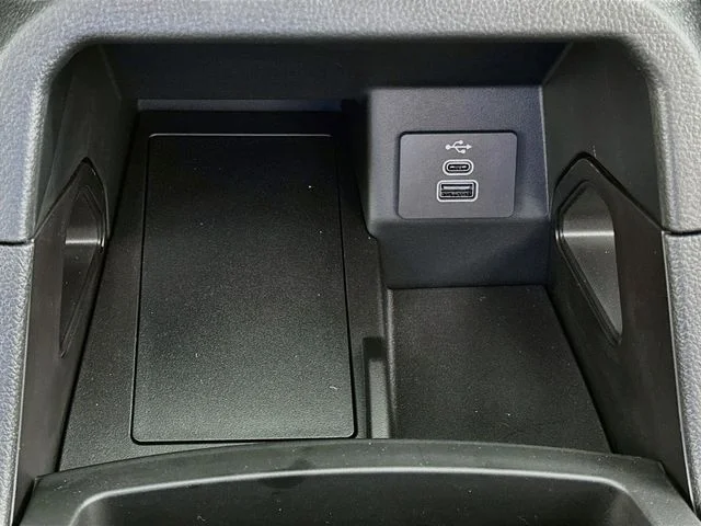 New 2026 Black Ford XLT image 17