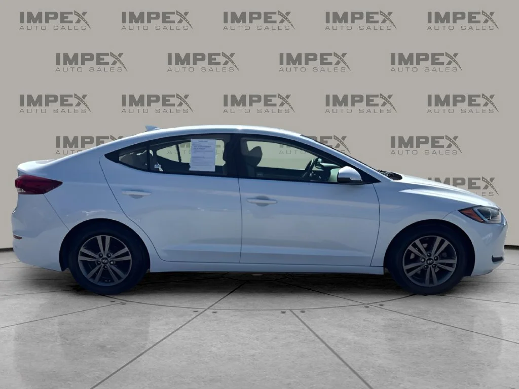 Used 2017 White Hyundai SE image 6