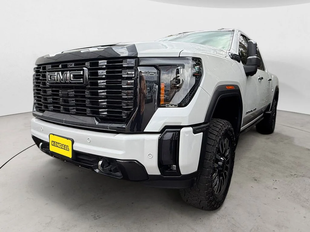 2024 GMC Sierra 4WD Crew Cab Long Box Denali Ultimate's photo